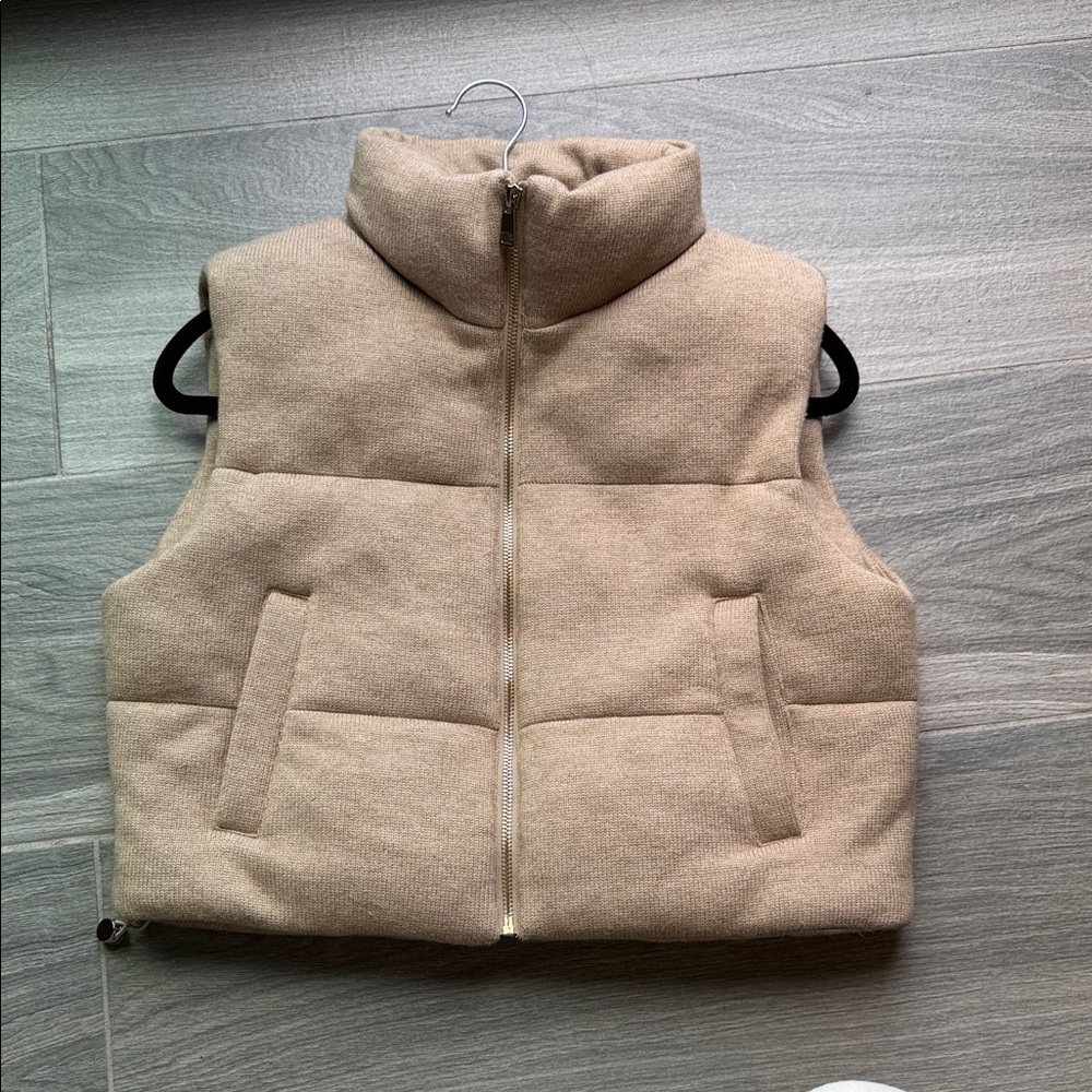 Zara vest